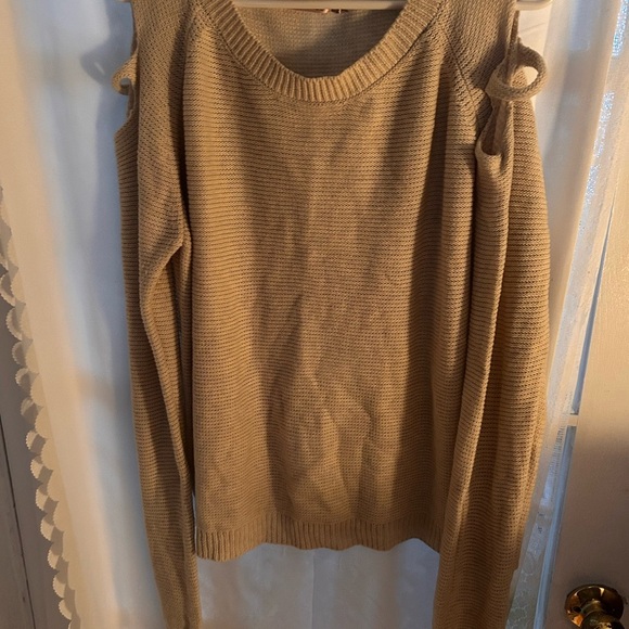 ESQUALO MUSTARD COLOURED Crew Neck Sweater with Shoulder Accents -US-12 - Picture 5 of 8